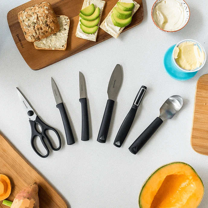 set de utensilios de cocina con estuche